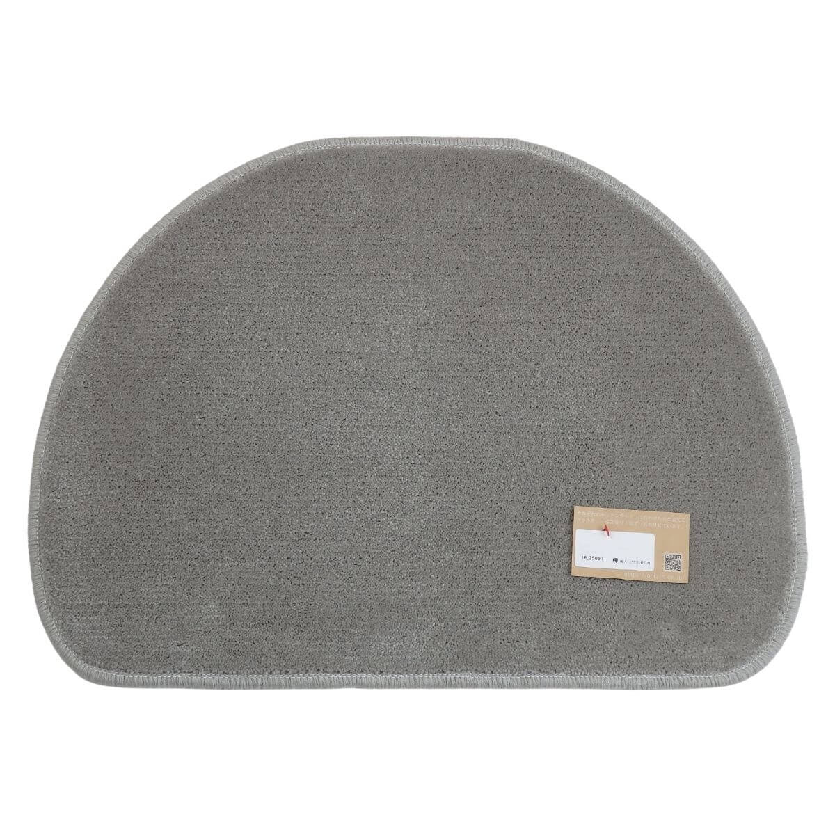 シルバーグレーのゆりかご型バス洗面台マット